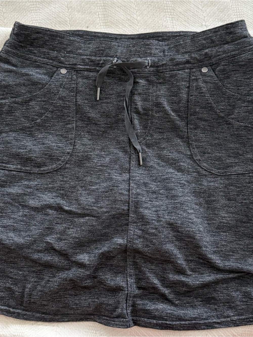KUHL Women’s Charcoal Gray Knit Drawstring Skort